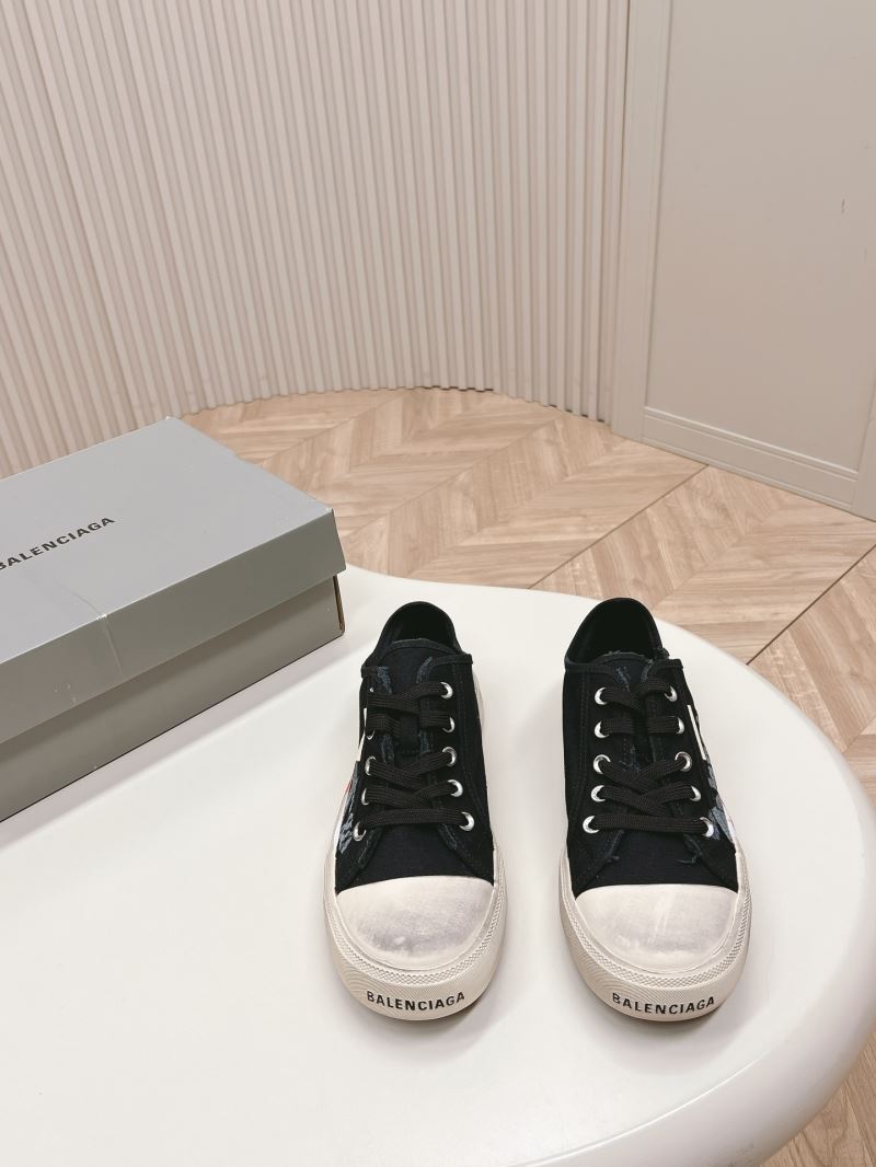 Balenciaga Low Shoes